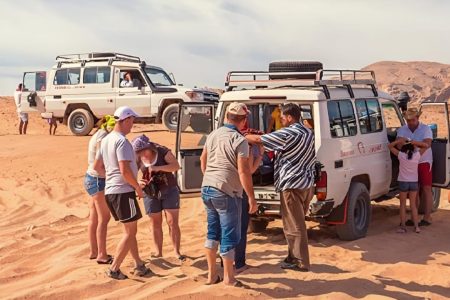 Джип — сафари по пустыне