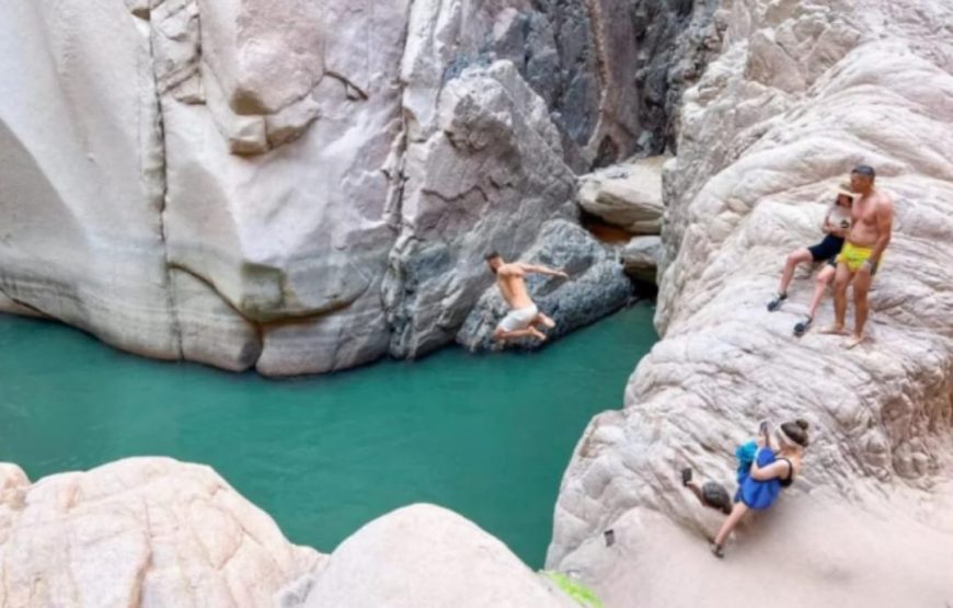 Вади- Эль-Вешваш (Затерянная земля)  и Супер каньон