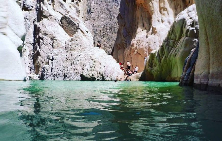 Вади- Эль-Вешваш (Затерянная земля)  и Супер каньон