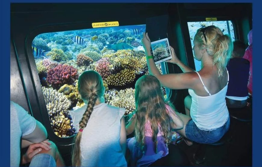 Батискаф в Шарме ( полу-подводная лодка )