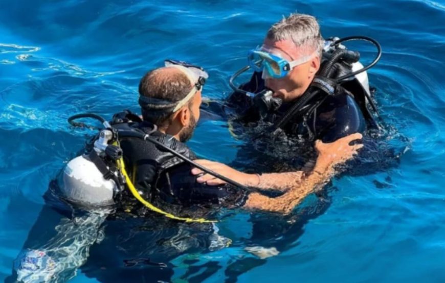 Острав Тиран на яхте ( есть дайвирг )