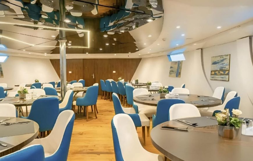 Мега-круиз с ужином на респектабельной яахта